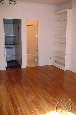 Rented by Bellmarc Realty | media 23