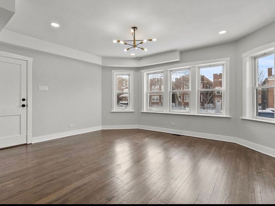 1st image of 7811 S Honore St #1
