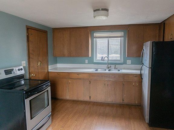 2nd image of 37 W McKinley Ave #2