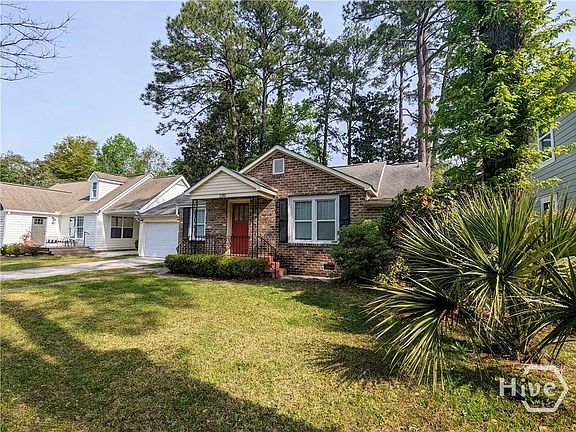 2nd image of 220 Columbus Drive