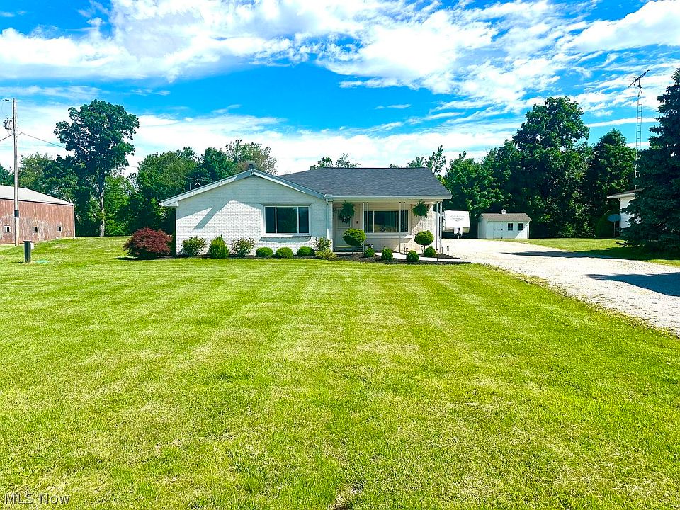 1st image of 5056 N Greenfield Rd