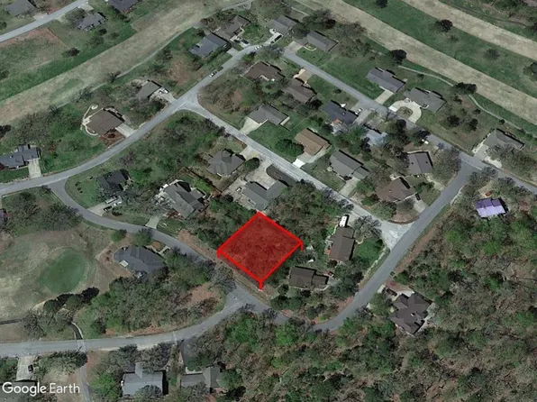 Merion Dr, Eureka Springs, AR 72631