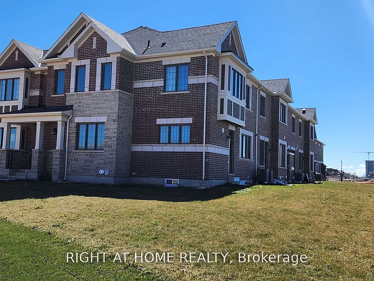 3048 John McKay Blvd — Photo 1
