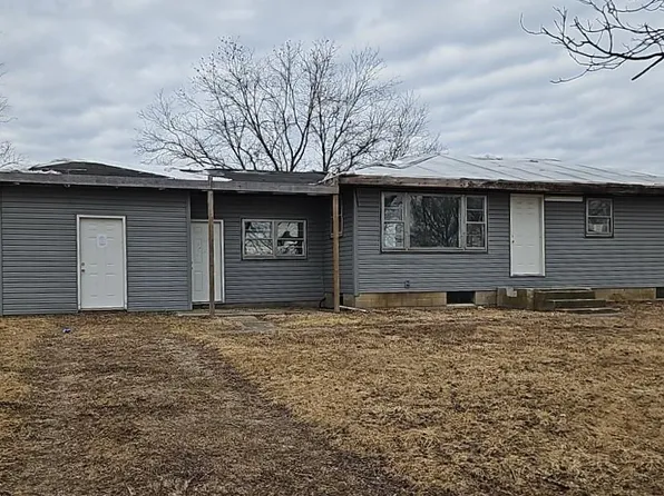 9311 N Inkwell Ln, Belle Rive, IL 62810