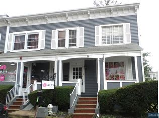 38-40 Bergen St, Englewood, NJ 07631