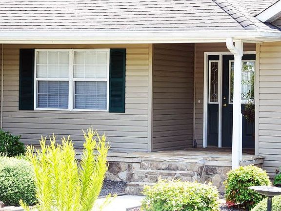 2nd image of 125 Thundering Waters Dr