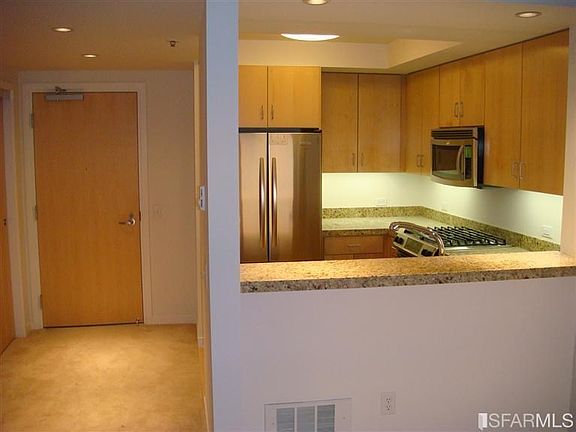 2nd image of 750 Van Ness St #1006