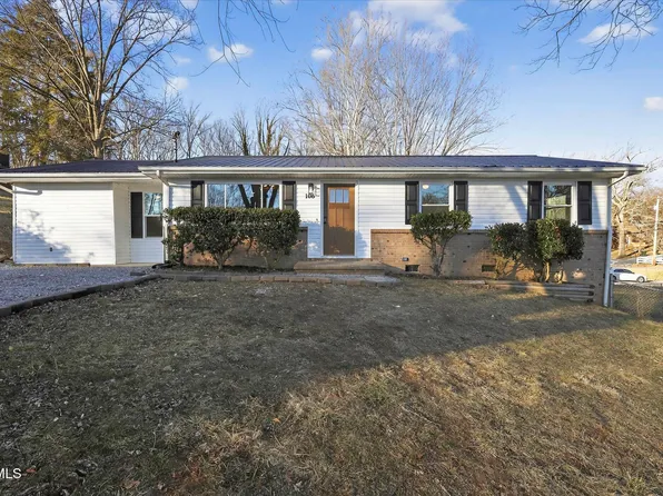 106 Salem Dr, Gray, TN 37615