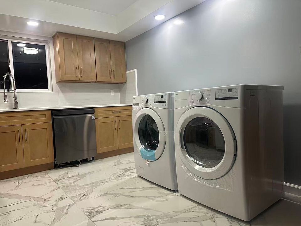 1st image of 621 Barlow Ave #1