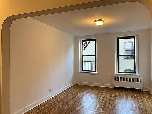 2nd image of 172 E 91st St APT 5H