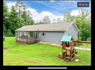 128 McFalls Rd, Asheville, NC 28805