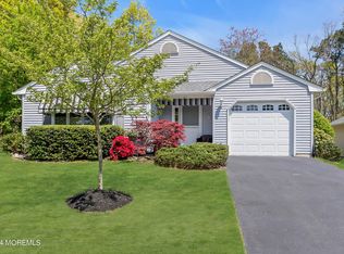 27 Springhill Dr, Brick, NJ 08724