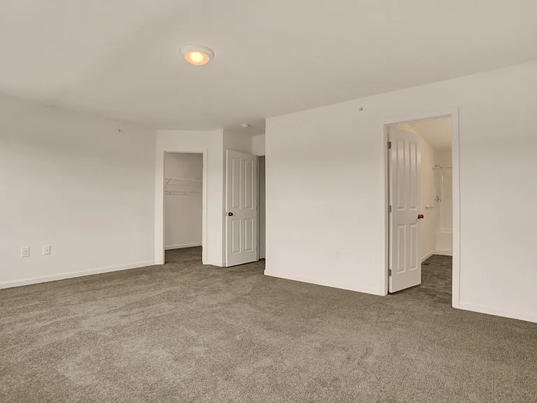 5300 Mendenhall Dr — Photo 19