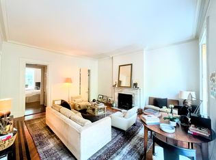 10 E 10th St #3, New York, NY 10003