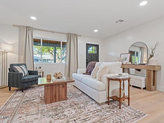 5th image of 6637 E CULVER Street