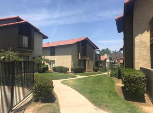 1350 Brentwood Cir UNIT B, Corona, CA 92882