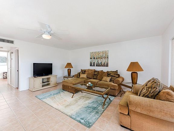 2nd image of 3230 E Pinchot Ave APT 30