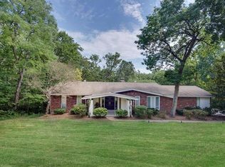 12234 Robyn Rd, Saint Louis, MO 63127