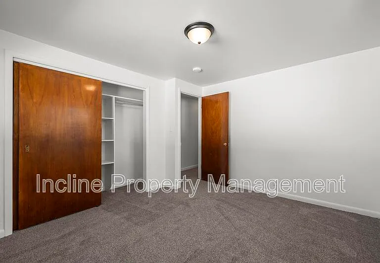 11920 S Redwood Rd — Photo 16