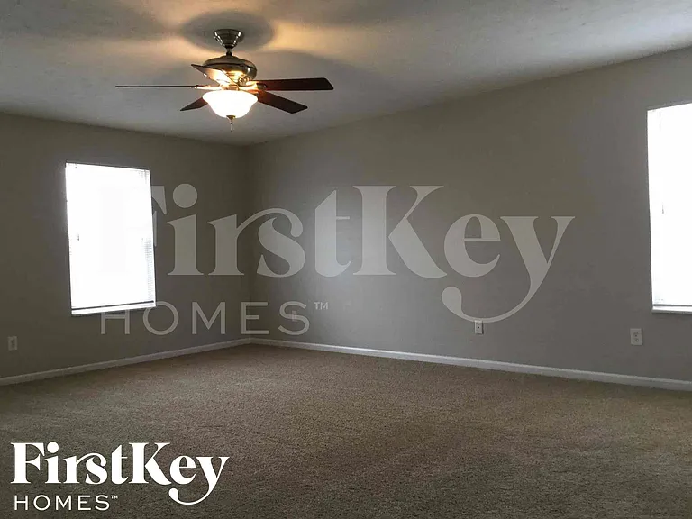 6914 Governors Point Blvd #B — Photo 15