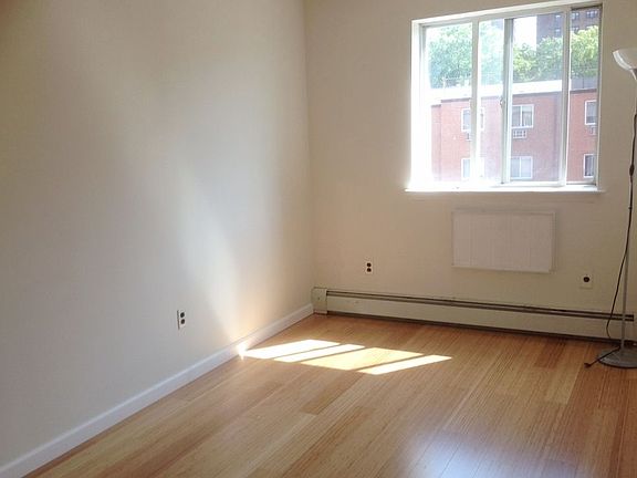 4th image of 1434 33rd Ave #2