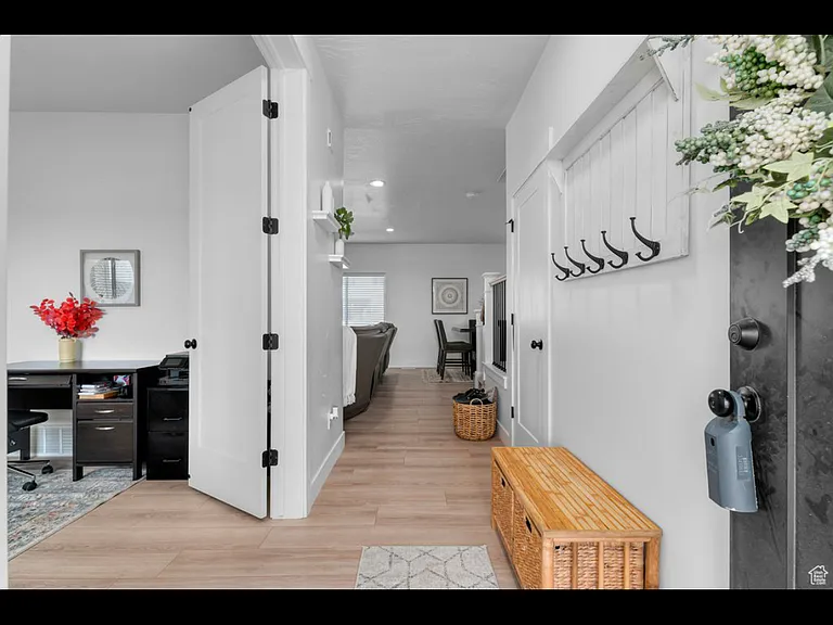 1165 E Bell Buoy Way — Photo 7