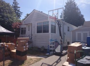 6205 SW Admiral Way, Seattle, WA 98116