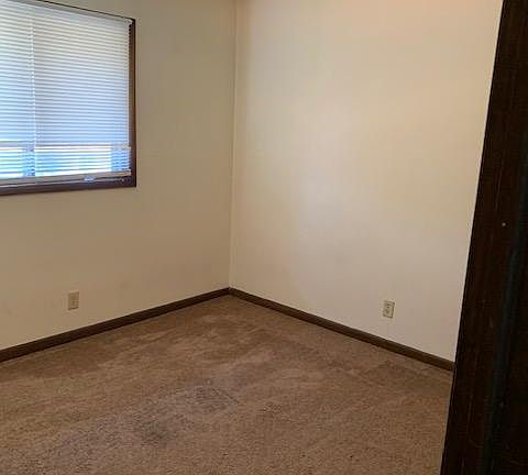 3rd image of 4010 S 17th St APT 15