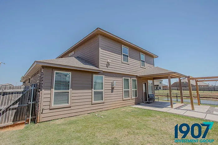 2501 Caden Ct — Photo 45