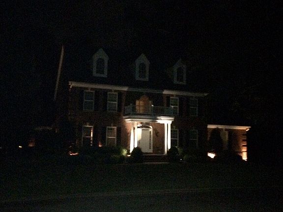 3rd image of 2100 Glenwood Dr