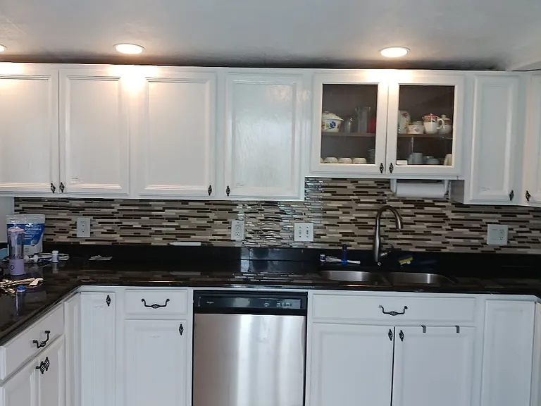 168 Sunset Ln — Photo 3