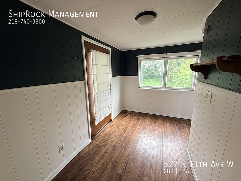 527 N 11th Ave W — Photo 10
