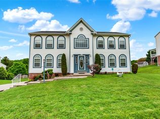 3120 Dove Dr, North Huntingdon, PA 15642