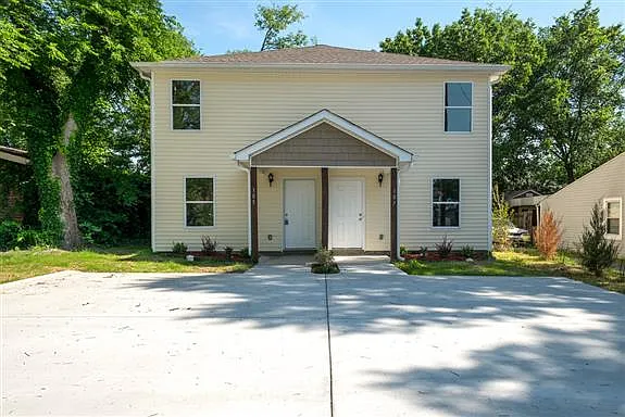 107 Elmore Ave #107