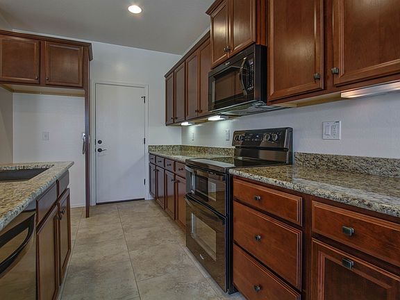 5th image of 303 N Agua Fria Ln