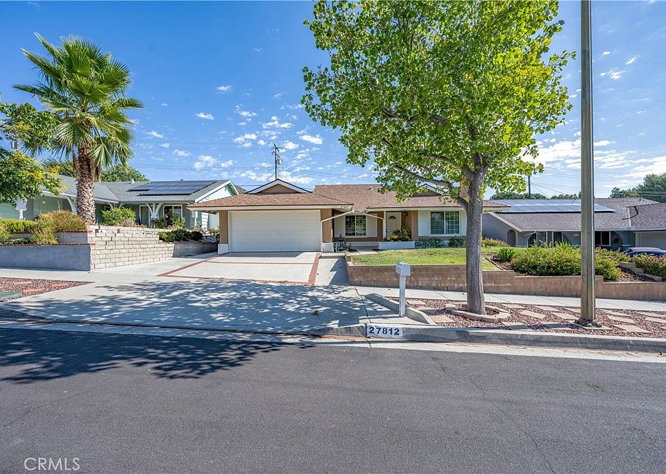 1st image of 27812 Rosamond Dr