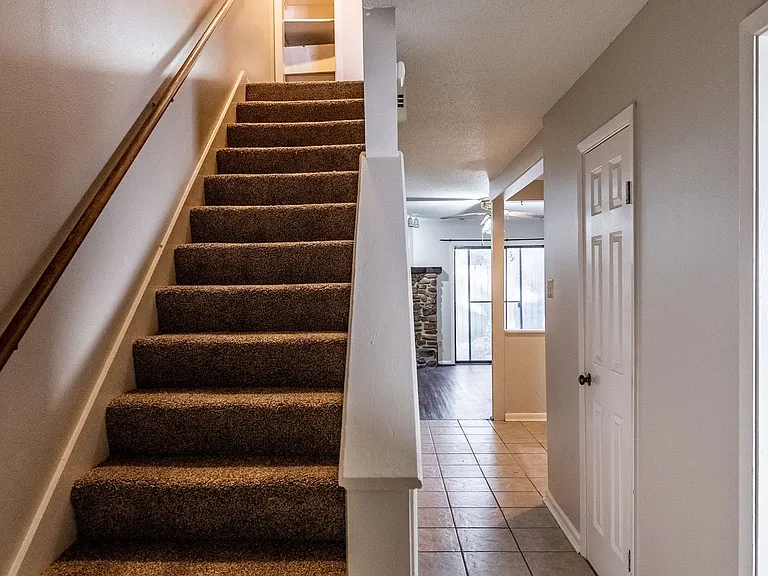 34 Edgehill Cv — Photo 4