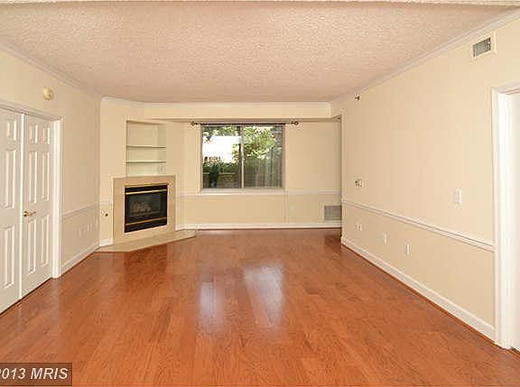 4th image of 1276 N Wayne St APT 108