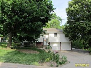 5810 N 82nd St, Omaha, NE 68134