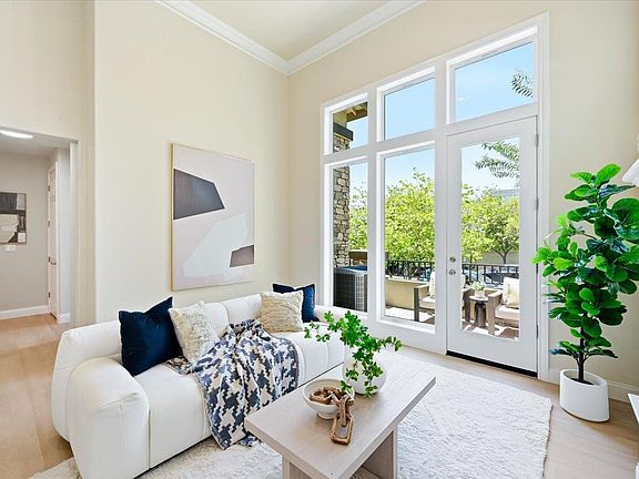 5th image of 1712 Avenida Elisa