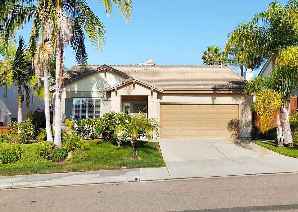 1st image of 805 Aldea Dr