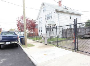 (Undisclosed Address), New Haven, CT 06519