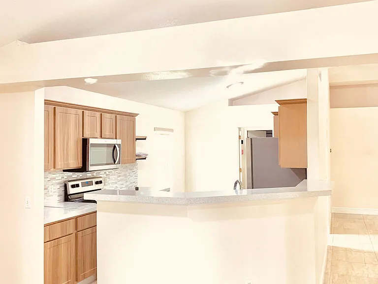 537 Mason Dr — Photo 10