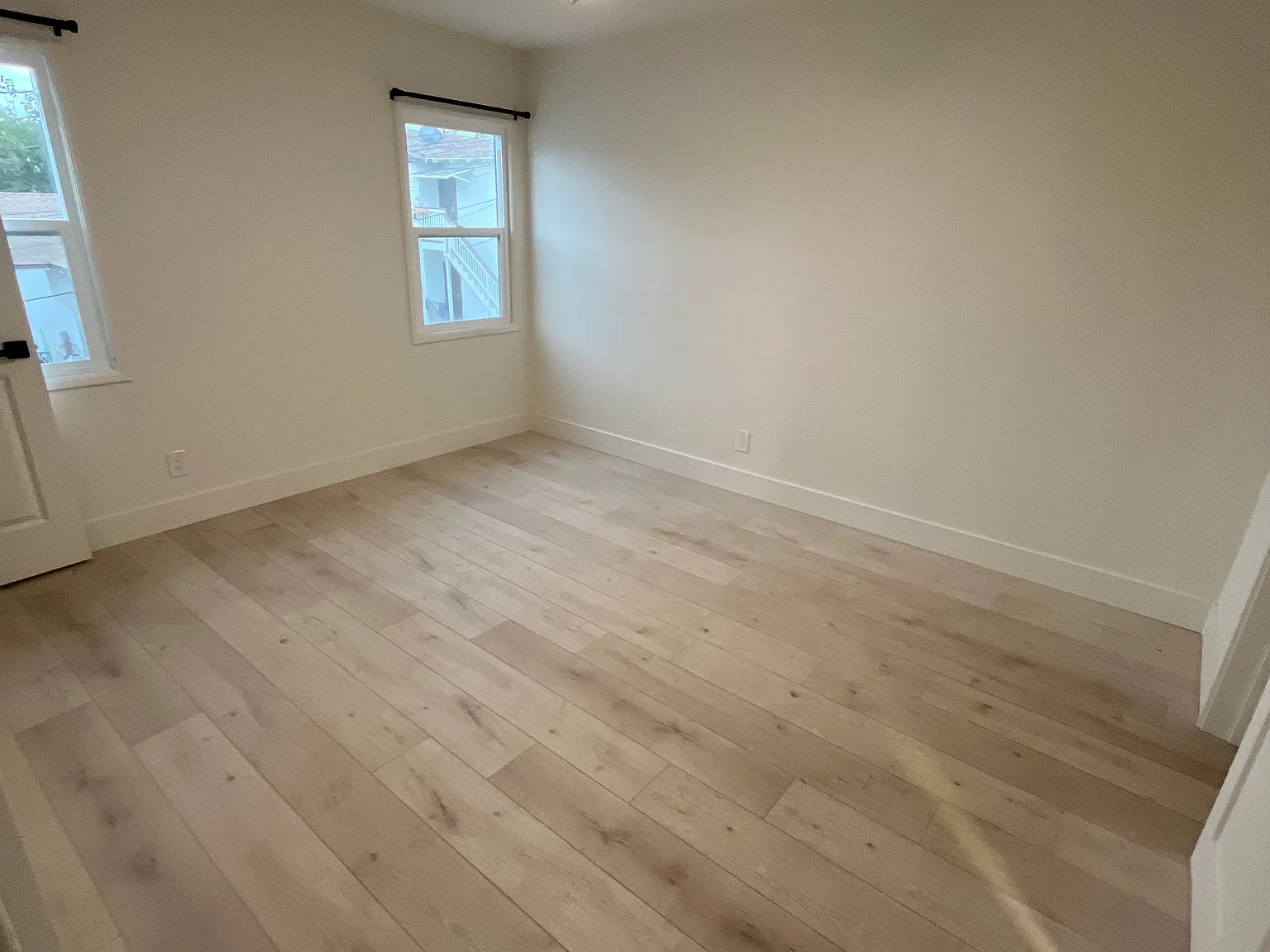 1 bed, 550 sqft, $2,295 — Photo 3