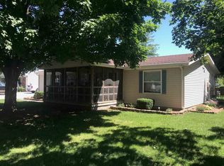 1818 College Ave, Vincennes, IN 47591