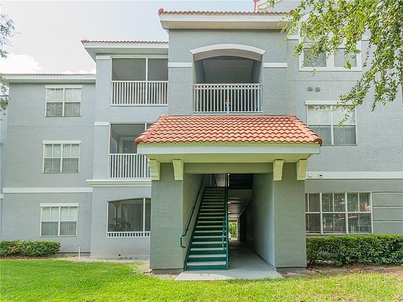 2nd image of 18001 Richmond Place Dr APT 933