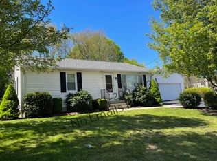 257 Phenix Ave, Cranston, RI 02920