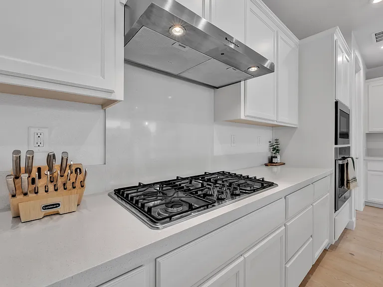 4578 Flagstaff Dr — Photo 11