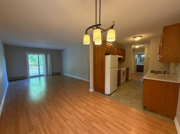 25 Ferris St #7, Fredericton, NB E3A 5G2