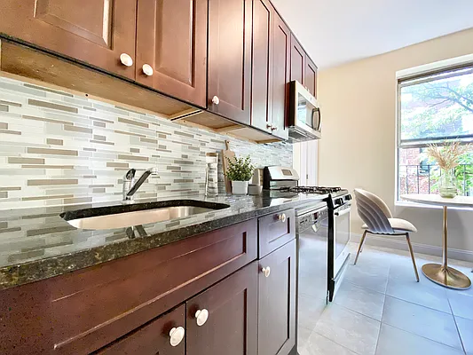 Rented by Voro NYC | media 14